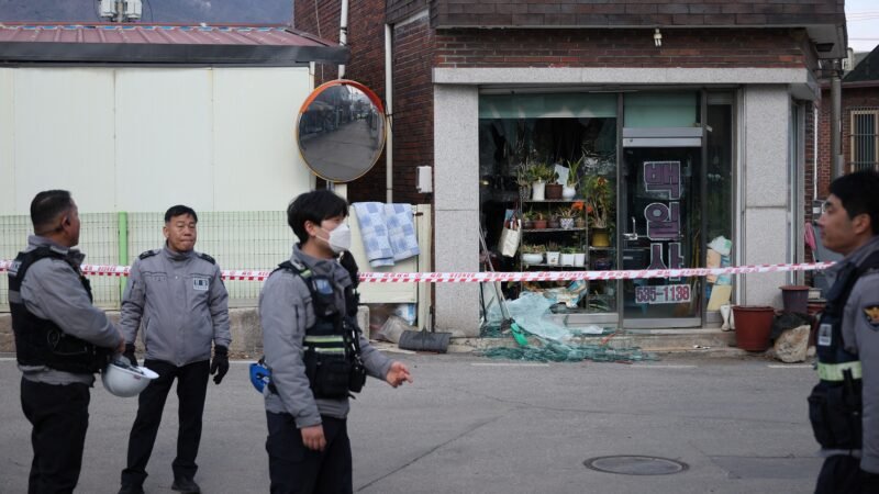 Bombas atingem cidade na Coreia do Sul e deixam 15 feridos durante exercícios militares