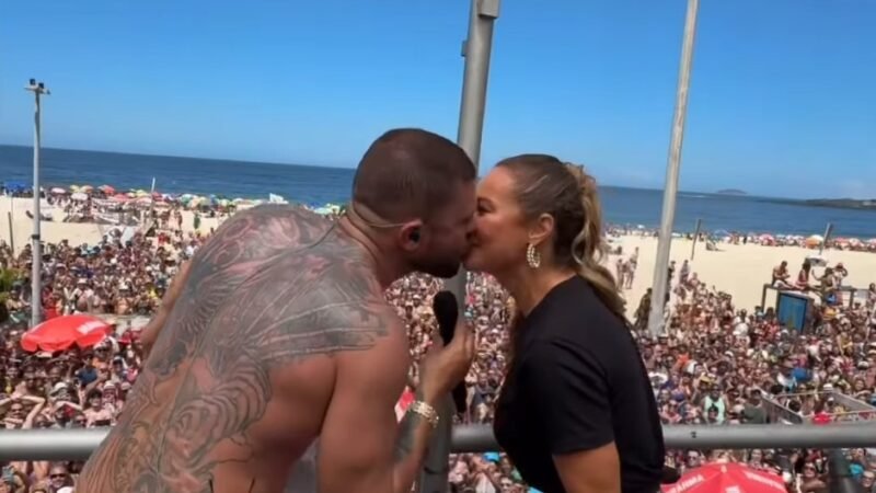 Diogo Nogueira sobre despedida de Paolla do posto de rainha de bateria: ‘Ela nunca vai largar o carnaval. Nunca vai largar a Grande Rio’