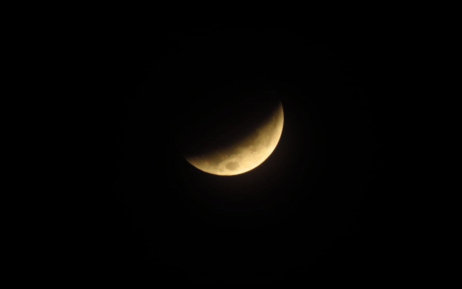 ‘Lua de Sangue’: veja FOTOS do eclipse total da Lua na região de Ribeirão Preto ‘Lua de Sangue’: veja FOTOS do eclipse total da Lua na região de Ribeirão Preto