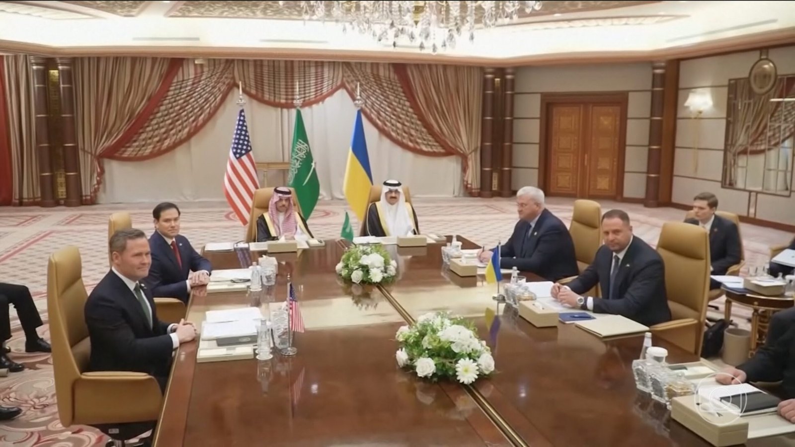 Ucrânia aceita proposta dos EUA para um cessar-fogo com a Rússia por 30 dias; trégua depende agora dos russos Ucrânia aceita proposta dos EUA para um cessar-fogo com a Rússia por 30 dias; trégua depende agora dos russos