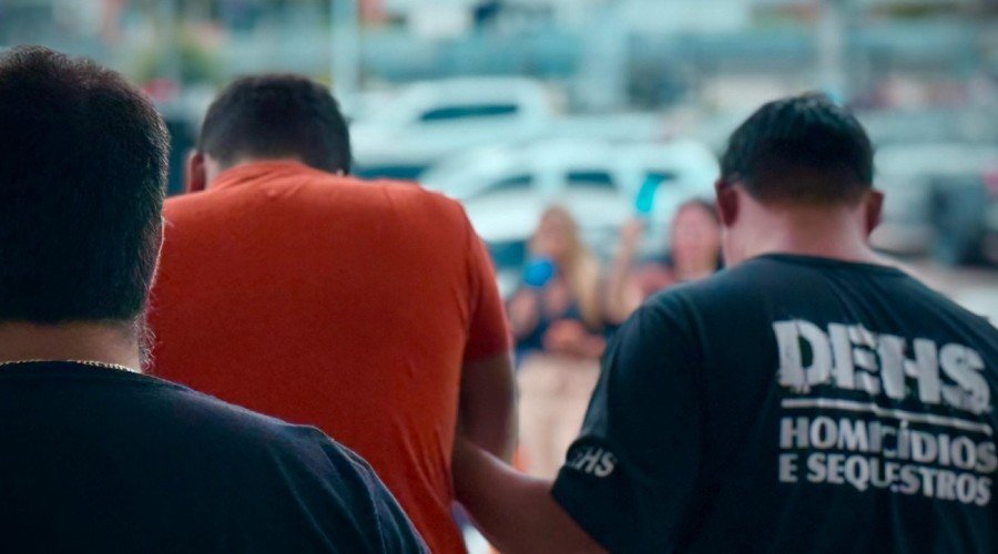 Homem é preso suspeito de sequestrar colombiana e matar falso policial em Manaus