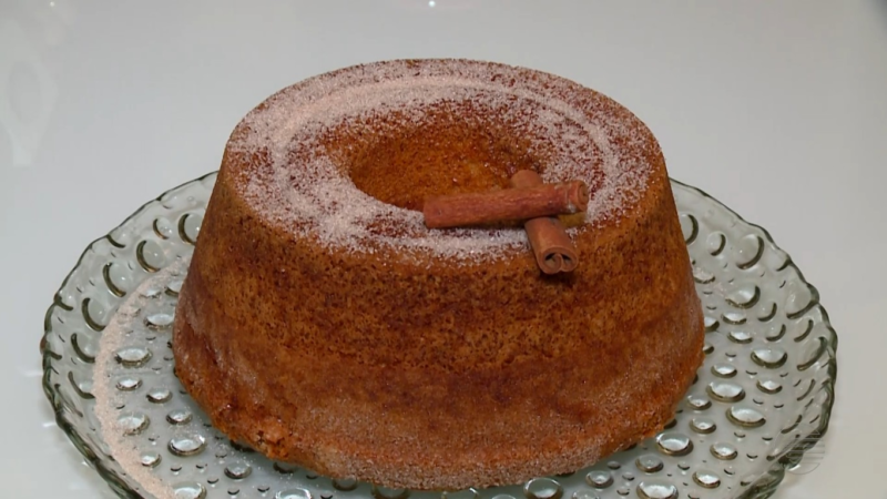 Clube Rural ensina como fazer uma deliciosa receita de bolo de iogurte com canela