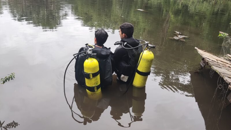 Caseiro morre afogado após tentar retirar rede de pesca e cair em represa
