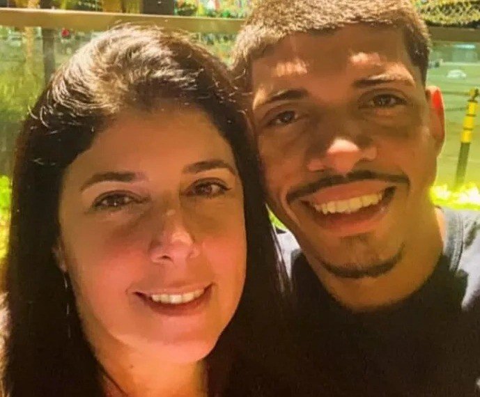 Justiça converte em preventiva prisão de mulher que esfaqueou namorado em Realengo Justiça converte em preventiva prisão de mulher que esfaqueou namorado em Realengo