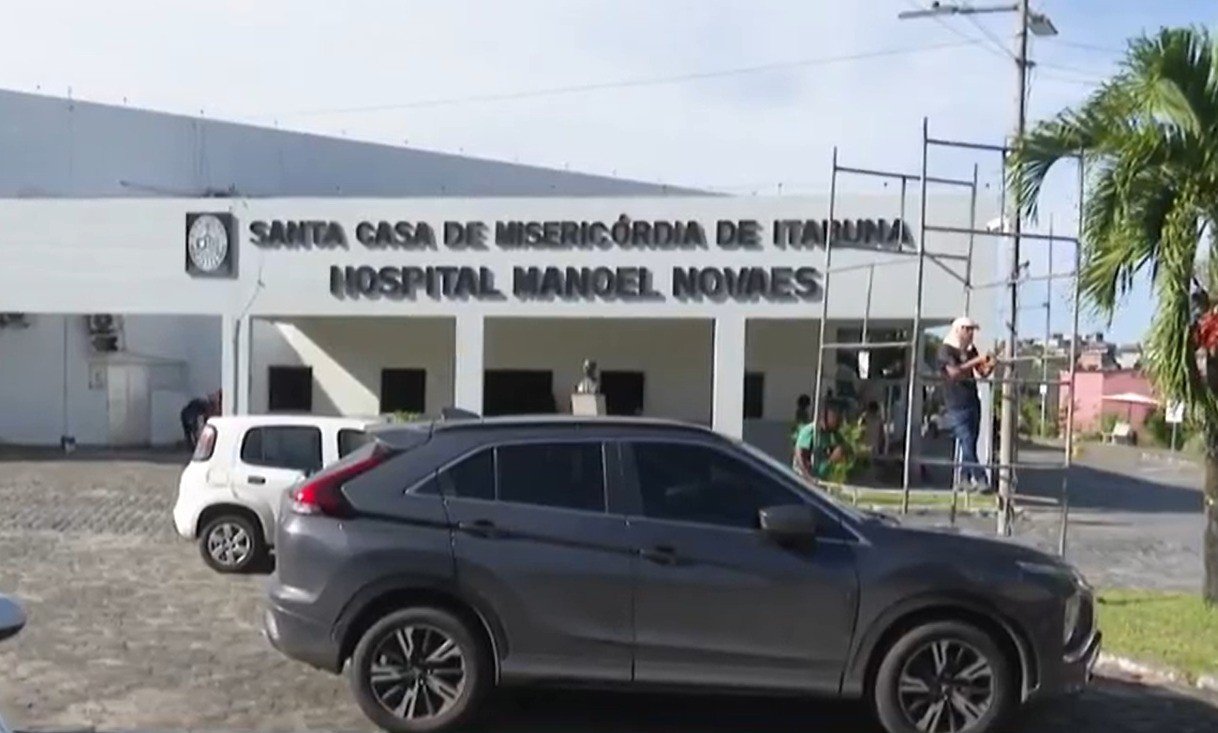 Bebê corre risco de ter braço amputado e família acusa hospital de negligência médica na Bahia Bebê corre risco de ter braço amputado e família acusa hospital de negligência médica na Bahia
