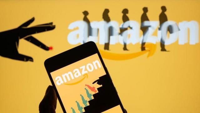 Vendedores chineses na Amazon planejam aumentar os preços ou abandonar o mercado dos EUA Vendedores chineses na Amazon planejam aumentar os preços ou abandonar o mercado dos EUA