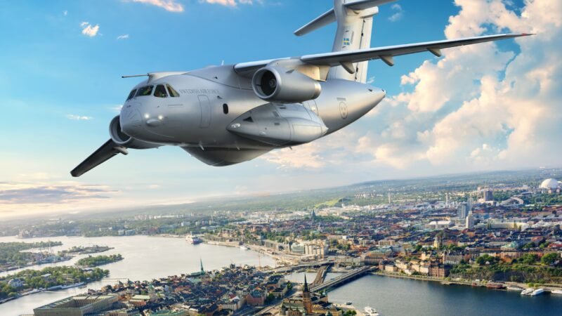 Embraer anuncia acordo para vender 4 aviões cargueiros C-390 para a Suécia