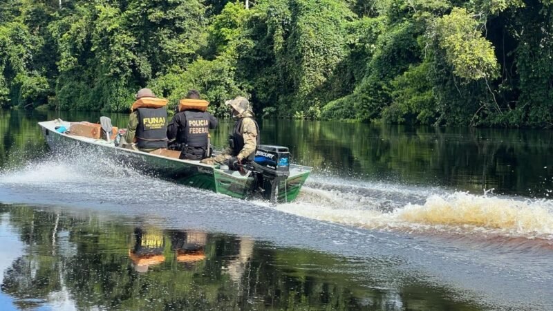 Operação apreende ouro e destrói 17 balsas usadas no garimpo ilegal em terra indígena de MT