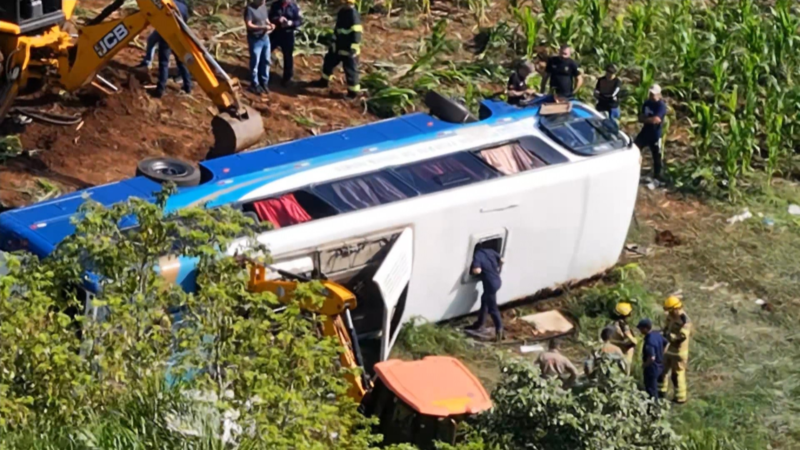 Evento em homenagem a vítimas marca uma semana de acidente com ônibus da UFSM em Imigrante