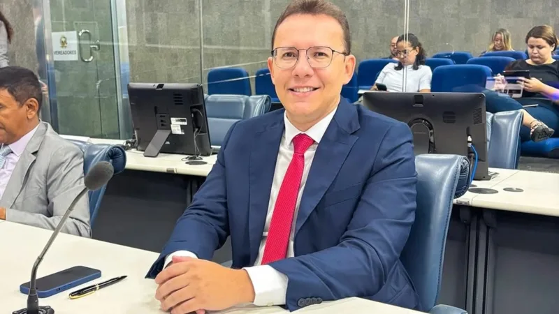 Prefeito Silvio Mendes anuncia vereador para Secretaria de Esporte e Lazer de Teresina