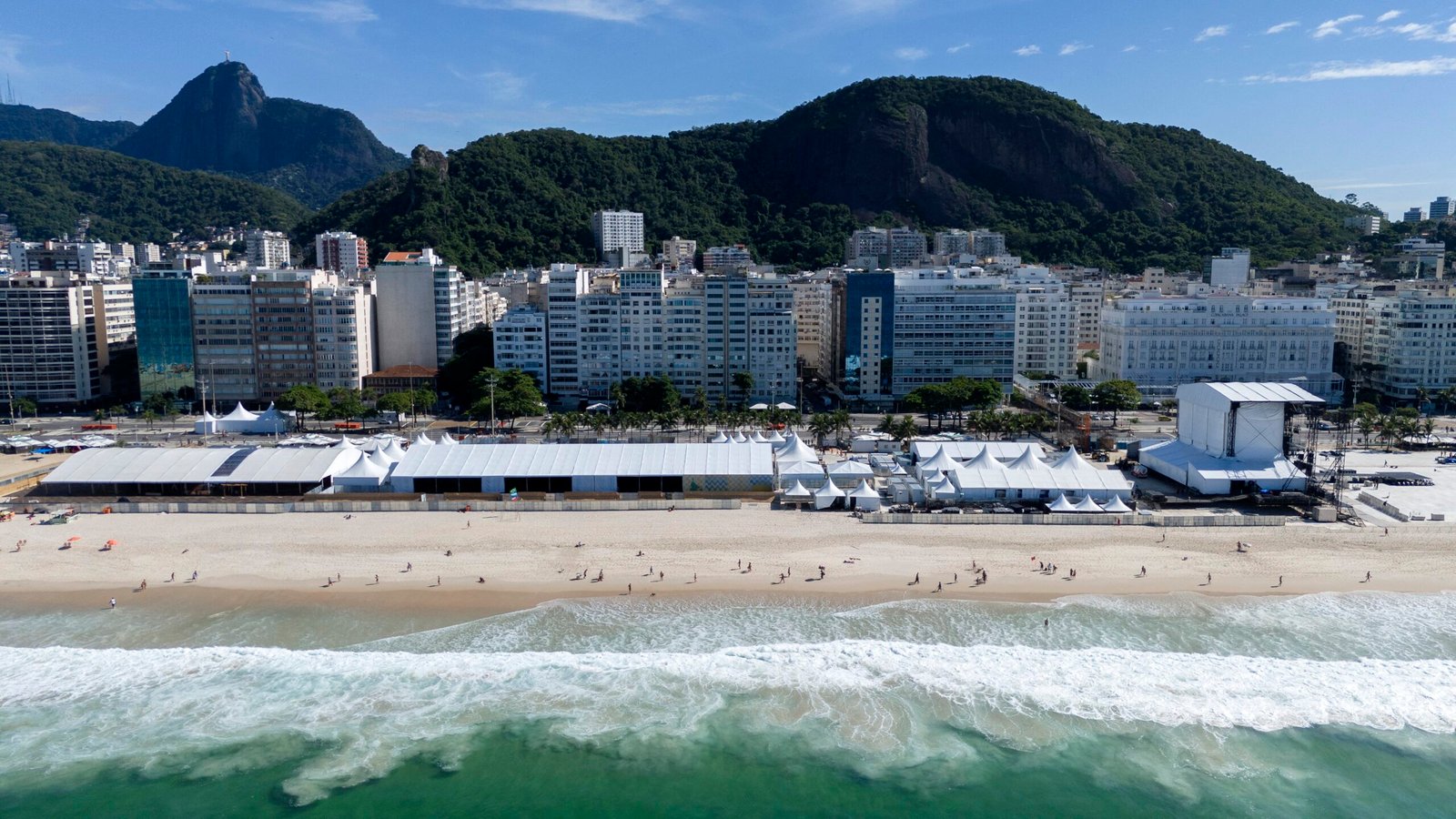 Show de Lady Gaga terá chuva? Veja a previsão do tempo para o evento em Copacabana Show de Lady Gaga terá chuva? Veja a previsão do tempo para o evento em Copacabana