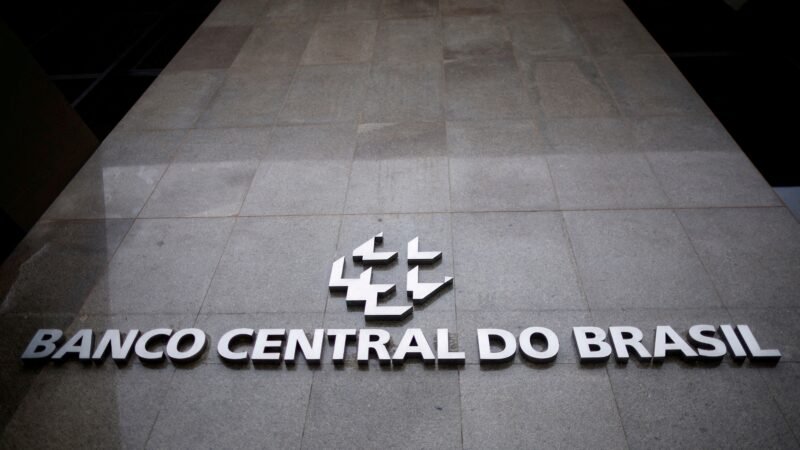 Copom deve subir juro para 14,75% ao ano, o maior patamar em quase duas décadas