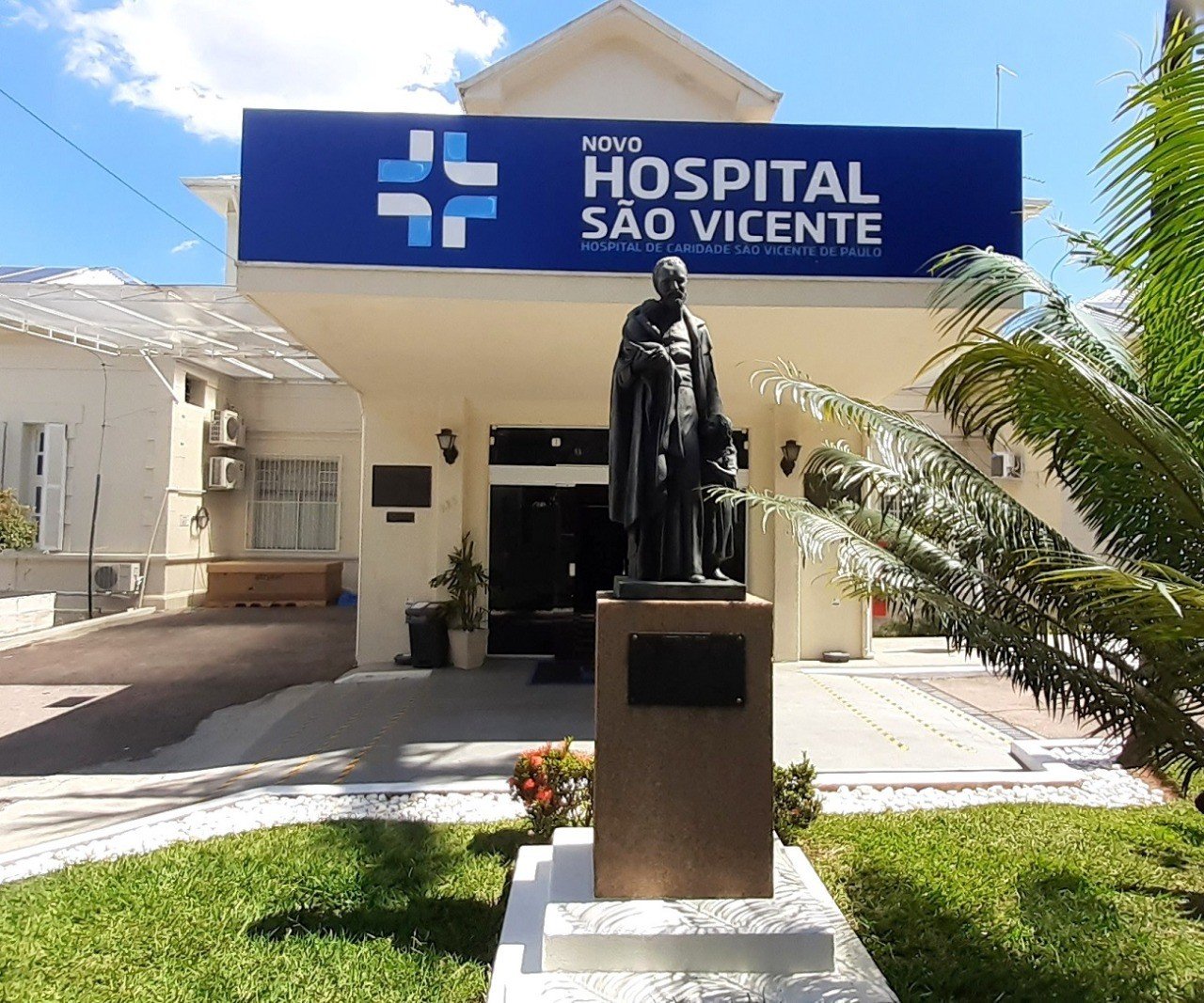 Homem com marcas de espancamento morre após ser internado em Jundiaí Homem com marcas de espancamento morre após ser internado em Jundiaí