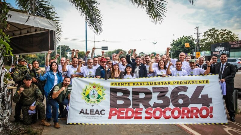 Parlamentares saem em caravana de Rio Branco a Cruzeiro do Sul para observar pontos críticos da BR-364