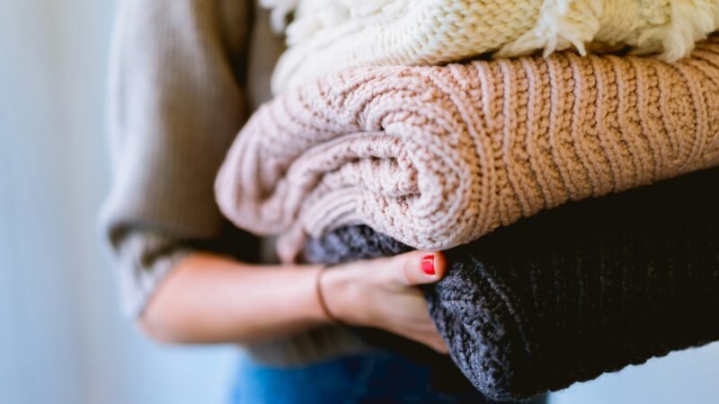 Campanhas de agasalho ganham força com a chegada do inverno em Aracaju