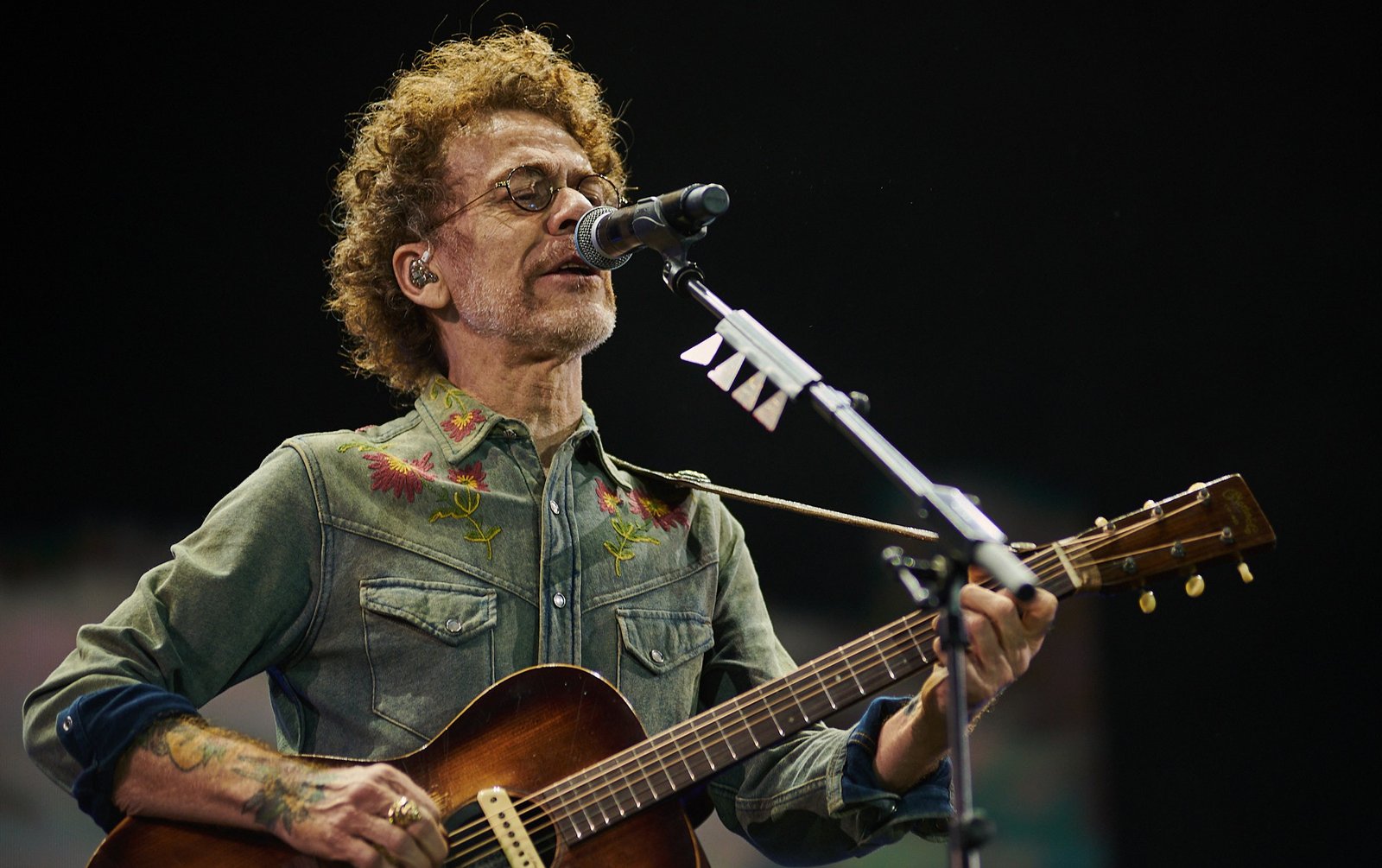 Acompanhado do filho, Nando Reis canta 40 anos de sucessos no João Rock 2025 Acompanhado do filho, Nando Reis canta 40 anos de sucessos no João Rock 2025