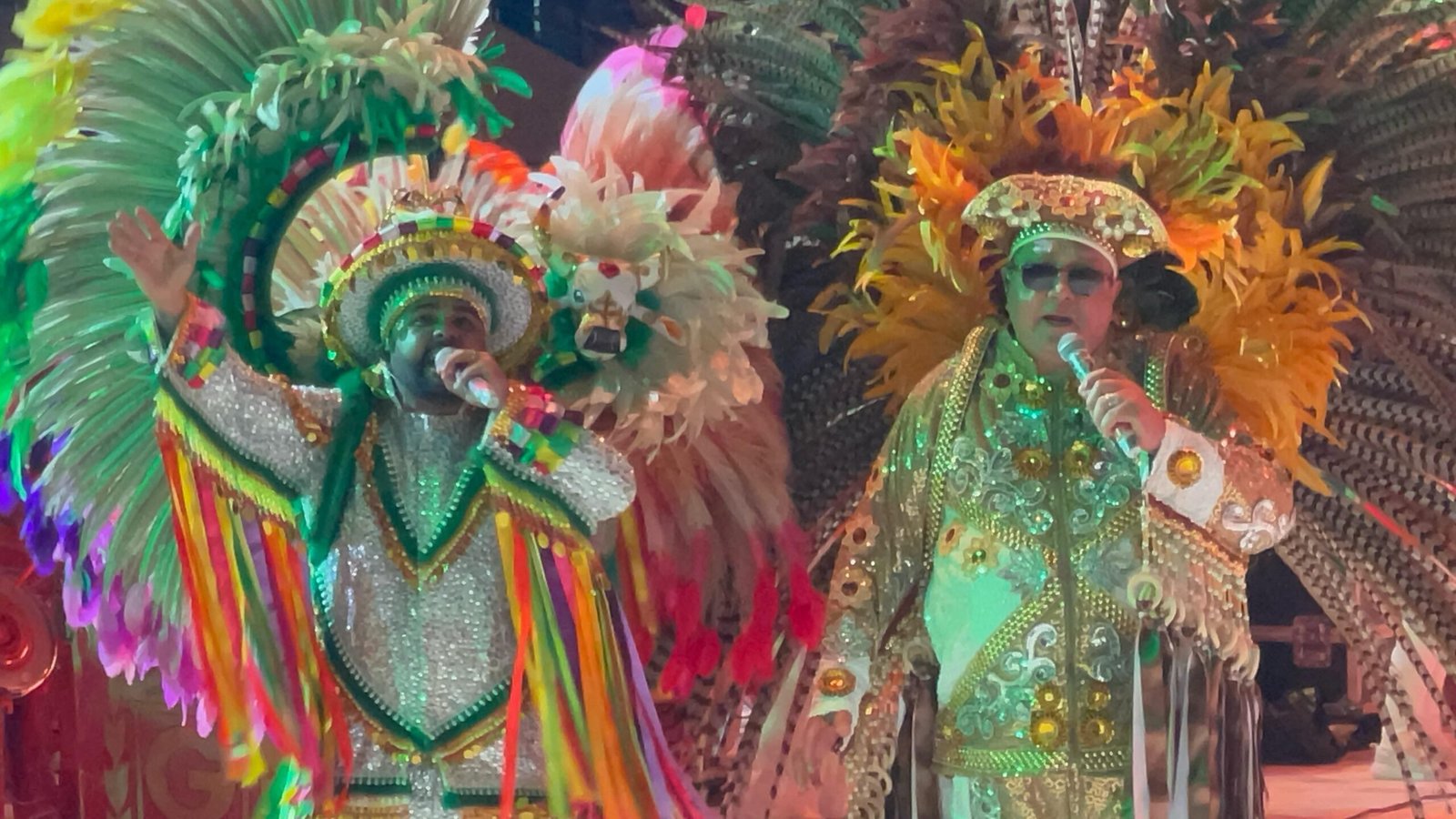 Festival de Parintins: Garantido abre segunda noite de apresentações com David Assayag após rumores de substituição