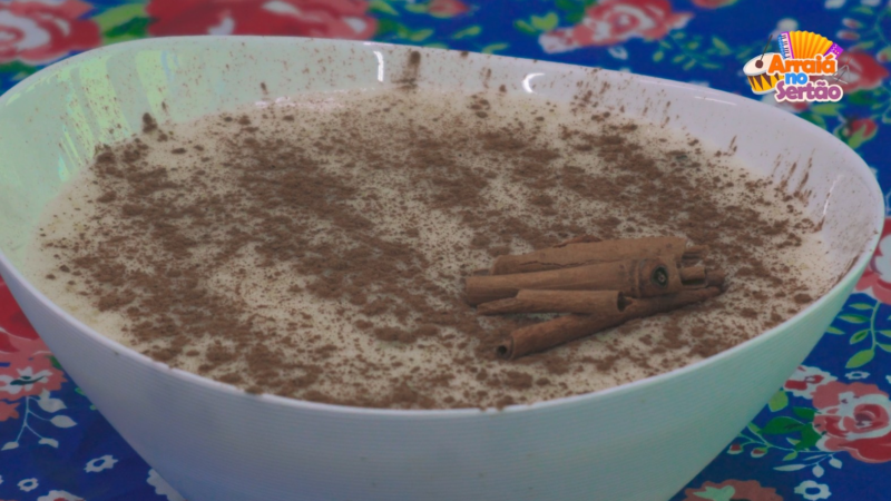 Aprenda a fazer o mingau cremoso ‘Receita da Vovó’