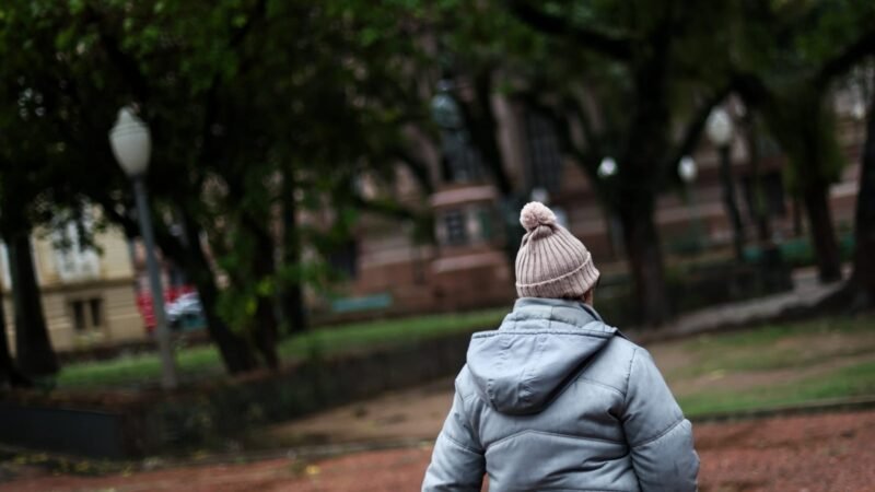 Nova onda de frio derruba temperaturas no Centro-Sul; região Sul deve ter geada nesta terça