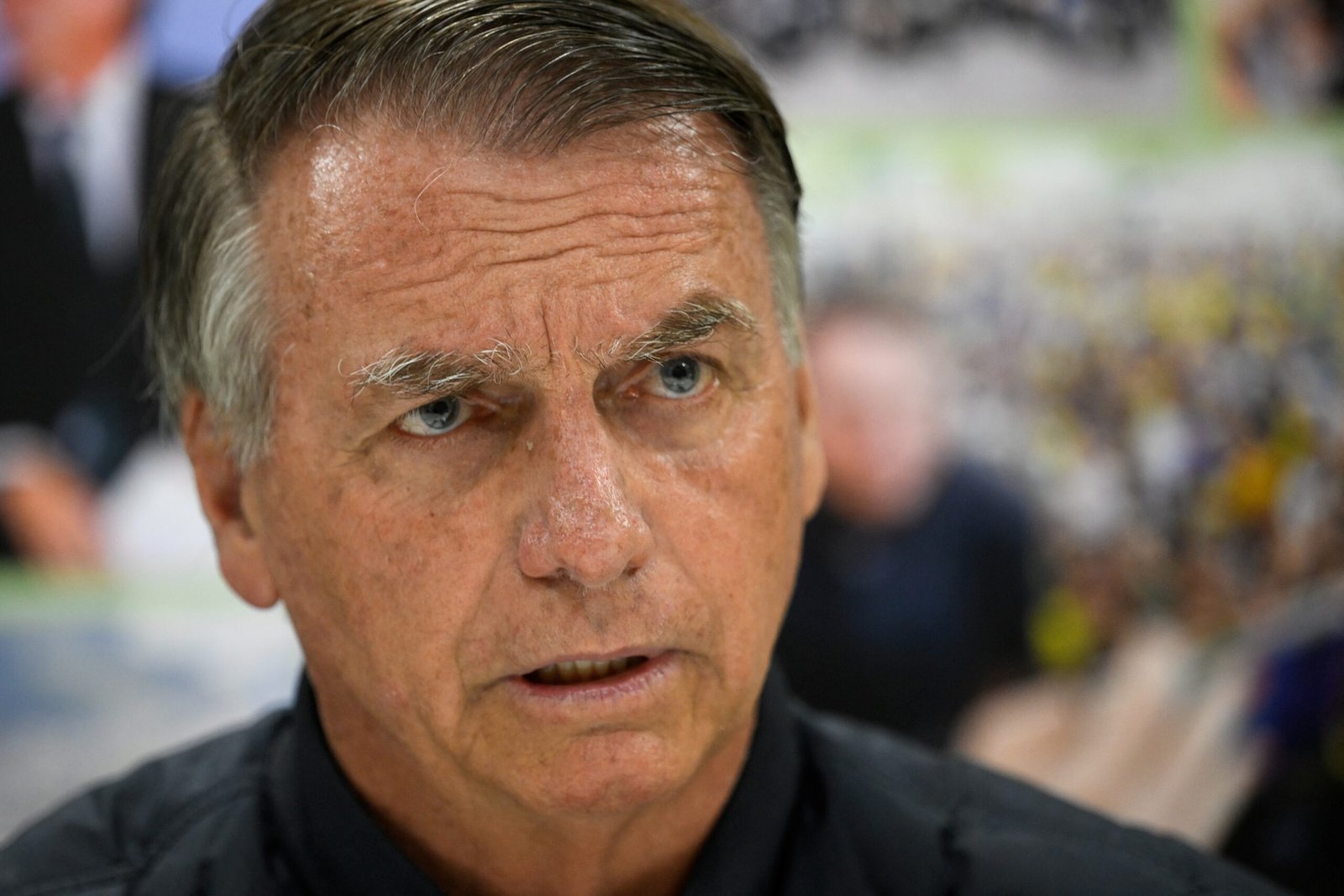 Datafolha: 48% dos brasileiros defendem prisão de Bolsonaro por trama golpista Datafolha: 48% dos brasileiros defendem prisão de Bolsonaro por trama golpista