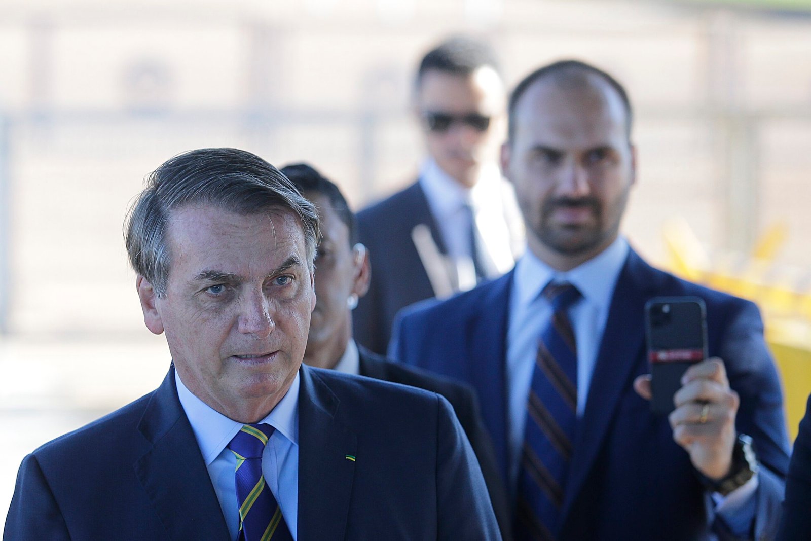 O que revelam as mensagens recuperadas pela PF sobre os planos de Eduardo e Malafaia para ‘salvar’ Bolsonaro