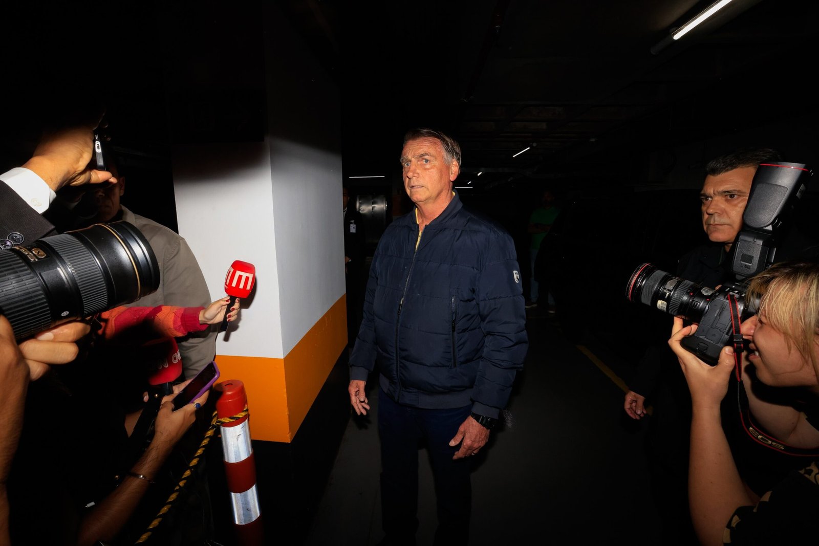 Bolsonaro em prisão domiciliar – O Assunto #1526
