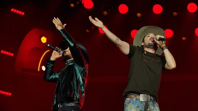 FOTOS: Fernando & Sorocaba na Festa do Peão de Barretos 2025