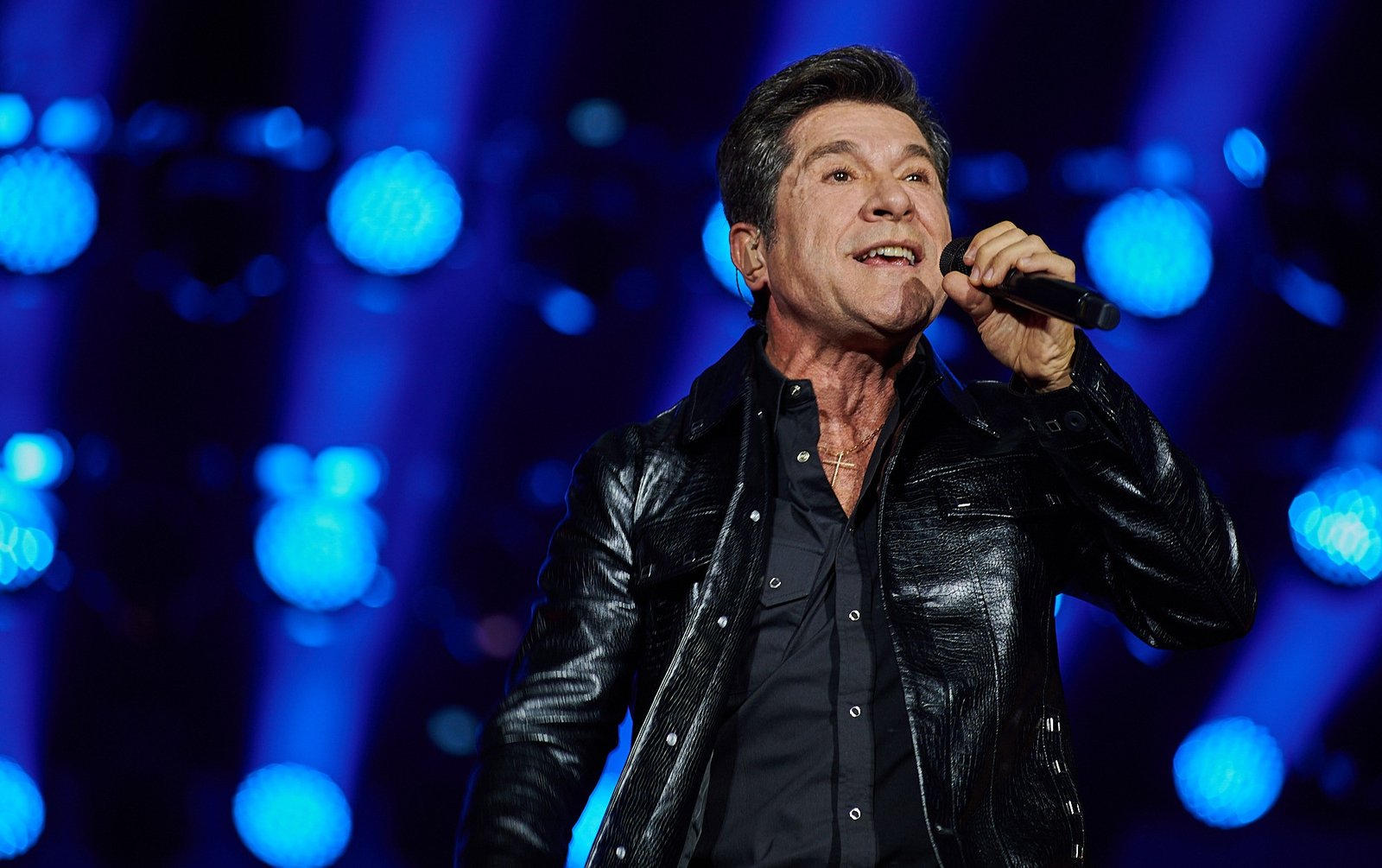 Daniel leva mistura de hits românticos e dançantes a Barretos e emociona arena em coral gigante