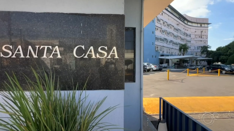 Mãe e filho são internados por suspeita de envenenamento em lanche