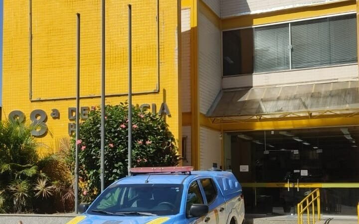 Homem é preso por furtar celulares em Barra do Piraí