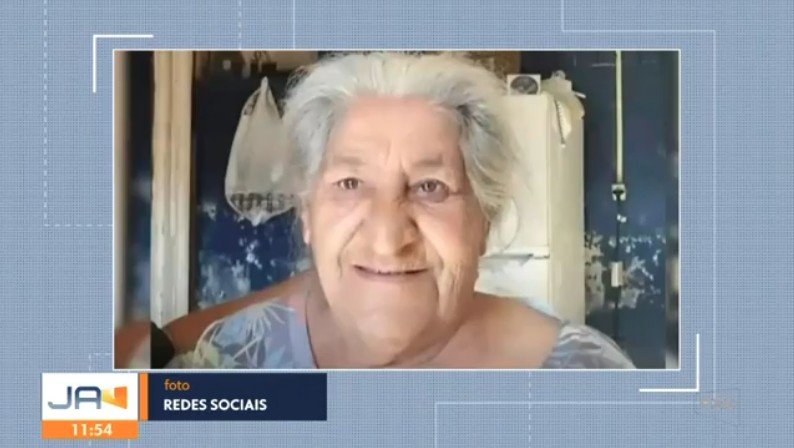Neta é presa e confessa morte da própria avó de 81 anos com mais de 50 facadas em SC