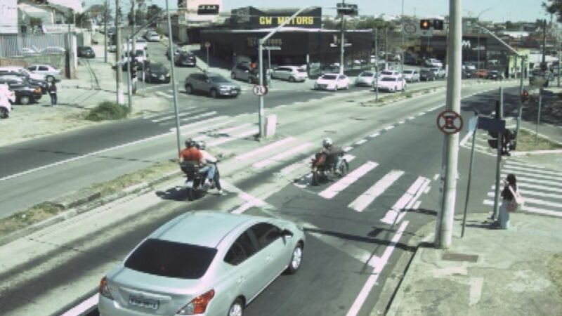Fiscalização registra média de 48 mil flagrantes de veículos com placas obstruídas por mês em Campinas
