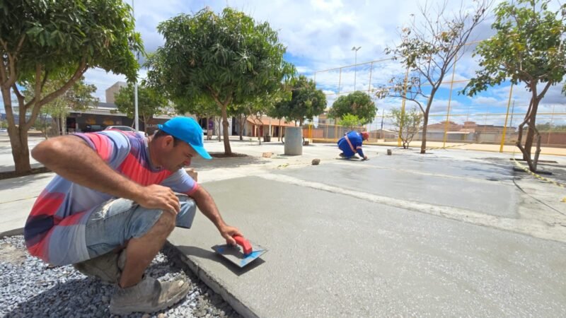 Prefeitura de Montes Claros constrói nova praça no Jardim Primavera