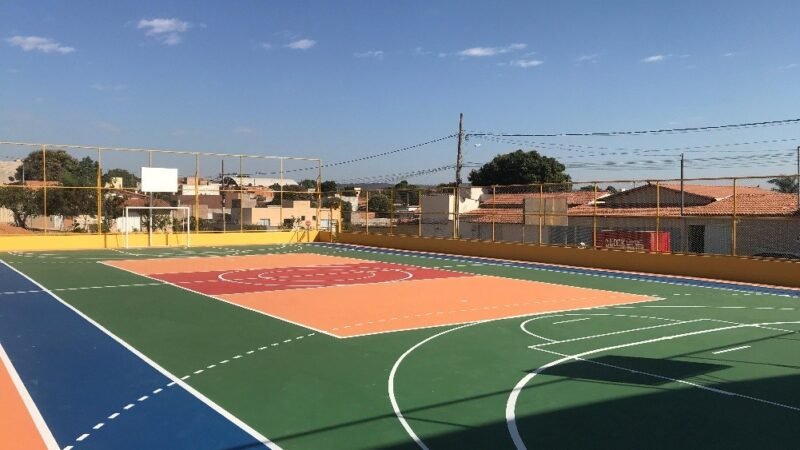 Prefeitura conclui praça esportiva no Nossa Senhora das Graças