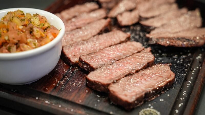 Preço da carne segue alto e pode subir mais; veja quais cortes ficaram mais caros