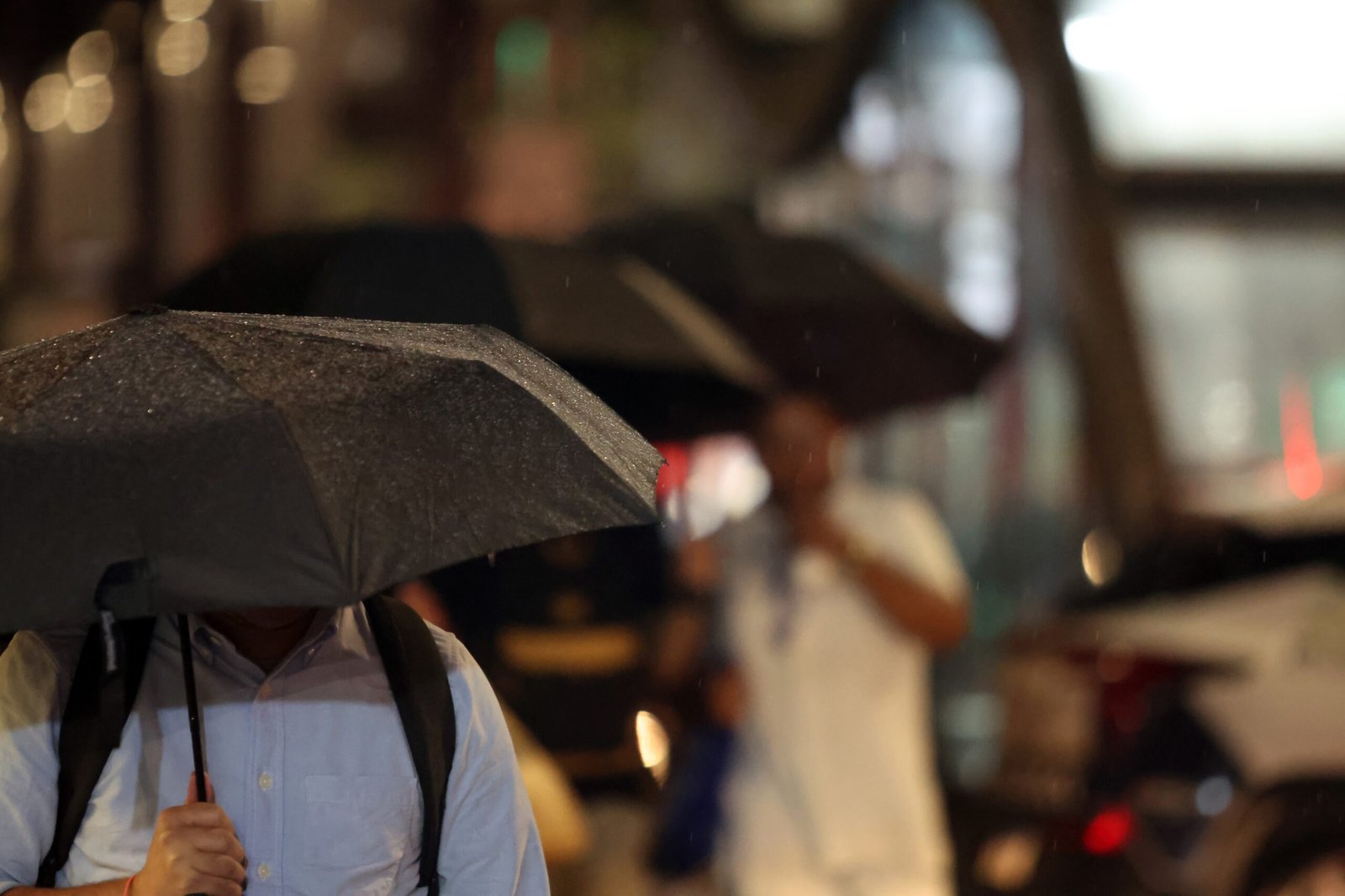 De 33ºC a 10ºC: semana terá queda brusca de temperatura após calorão de domingo