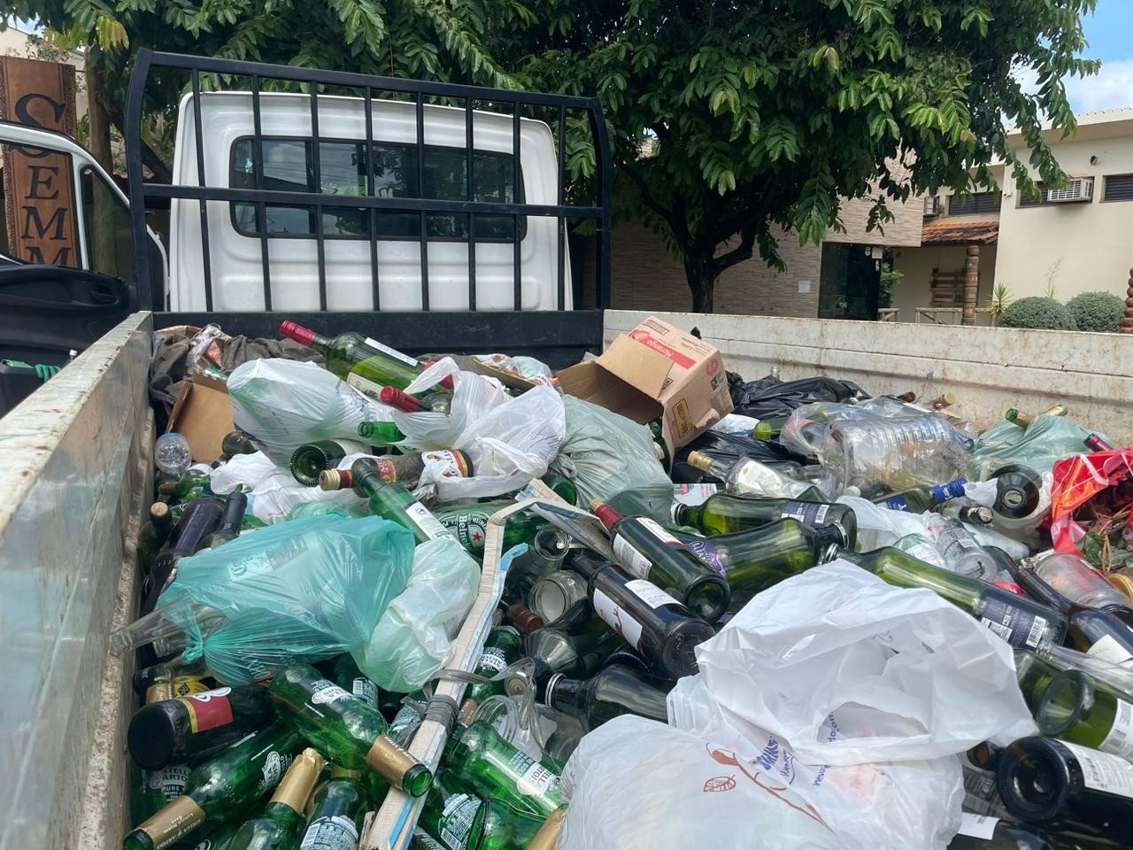Montes Claros investe em reciclagem para encarar os desafios do futuro Montes Claros investe em reciclagem para encarar os desafios do futuro