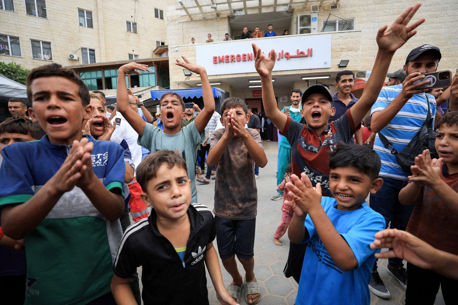 Libertação de reféns do Hamas gera apreensão e tem logística complexa, explica historiador em Israel Libertação de reféns do Hamas gera apreensão e tem logística complexa, explica historiador em Israel