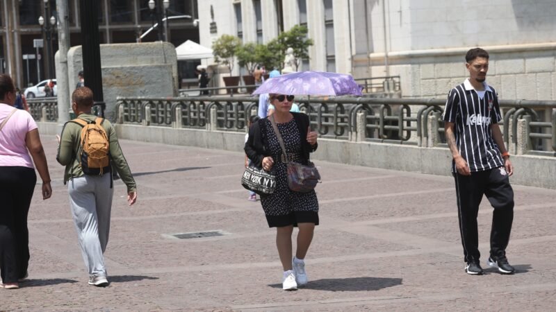 ‘Gangorra do tempo’: calor pode chegar aos 34°C nesta sexta em SP, mas frente fria derruba temperaturas no fim de semana