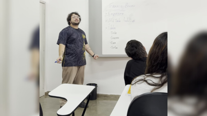 Professor que compartilha respostas inusitadas em provas valoriza a criatividade: ‘Se me divertir, dou 0,1 ou 0,2’