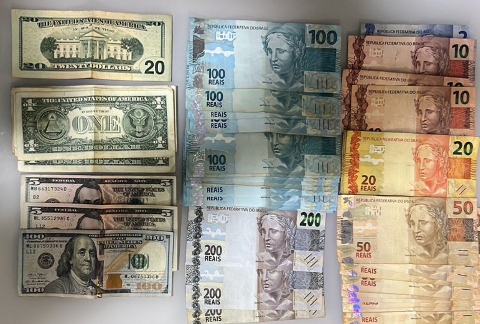 Operação prende mais de 10 pessoas por esquema de drogas e corrupção em presídios de MS