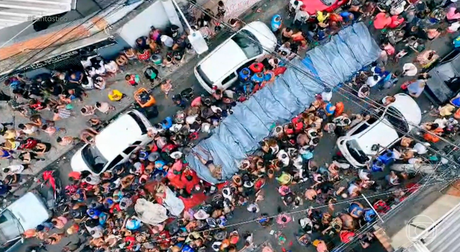 ‘Não criei meu filho para ser bandido’: mãe resgatou corpo do próprio filho na mata após operação no Rio