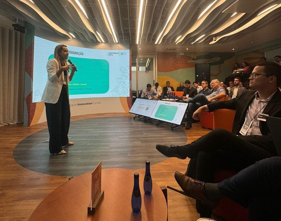 CIDADE INTELIGENTE, ACESSÍVEL E TECNOLÓGICA