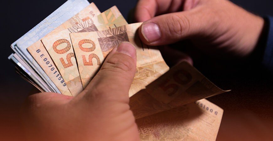 13º salário: prazo para receber 1ª parte ou parcela única termina hoje