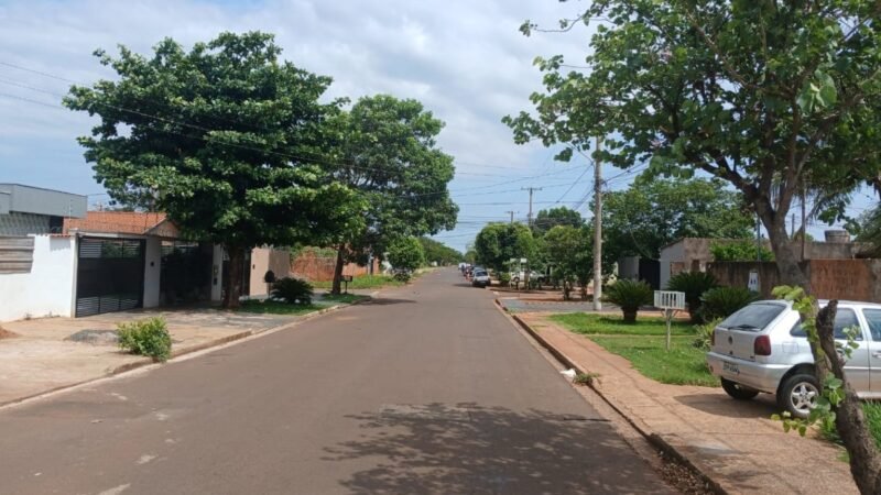Homem é baleado e casas são atingidas por tiros durante a madrugada em Campo Grande