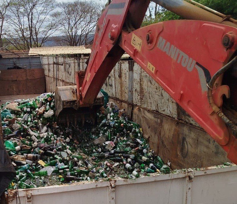 Prefeitura de Montes Claros promove a reciclagem de vidro, por um futuro melhor