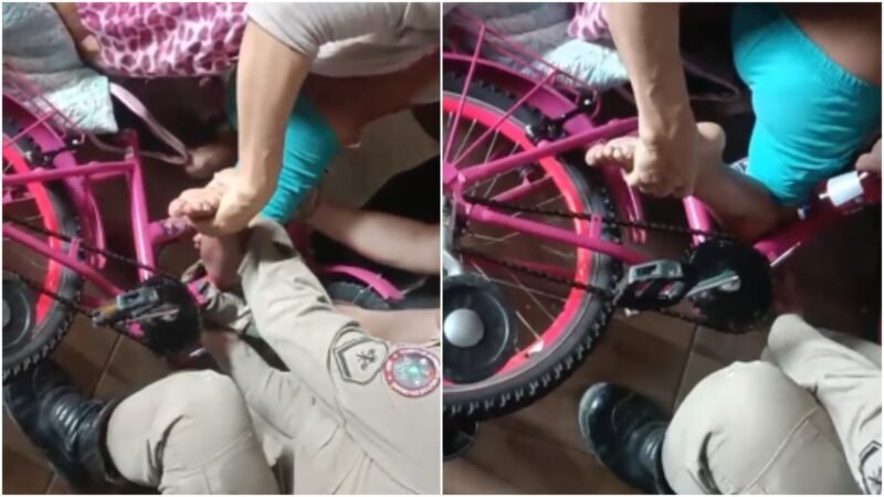 Menino de 3 anos prende joelho em quadro de bicicleta e é socorrido pelo Corpo de Bombeiros