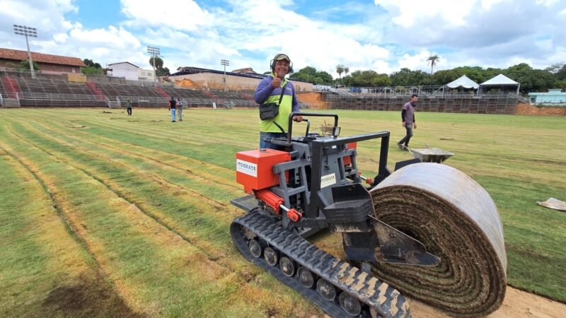 Estádio Municipal de Montes Claros ganha grama do mesmo tipo que o Mineirão