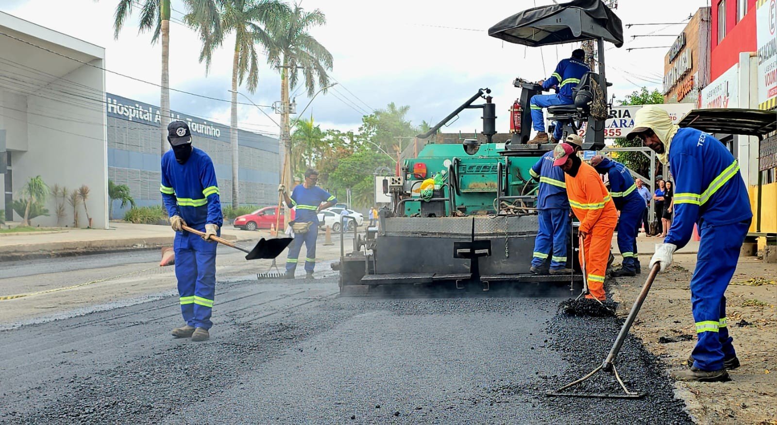 Prefeitura de Montes Claros faz o recapeamento da avenida João XXII