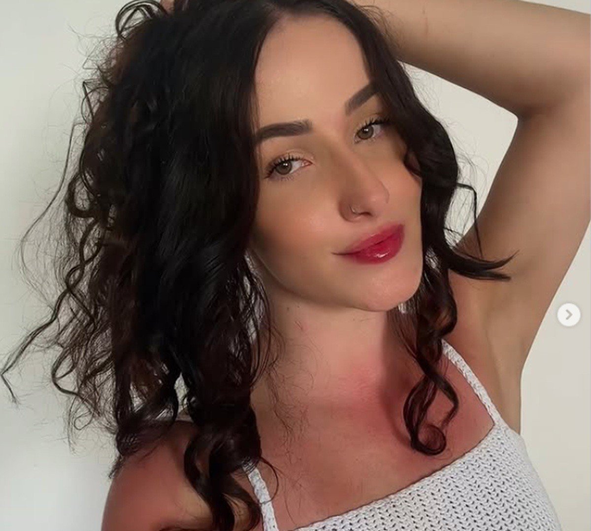 ‘Não suspeitamos’: Jovem que morreu após sentir dores no peito e tentar sair para hospital em SC reclamou de falta de ar dias antes, diz namorado